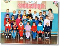 (1/11): Rok 1993 - klasa II z panią Małgorzatą Skoczek