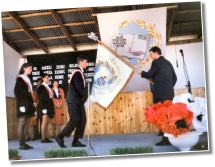 (8/11): Rok 1993 - uroczystość nadania szkole sztandaru