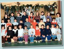 (2/8): Rok 1995 - pani Ewa Deska z klasą IVa