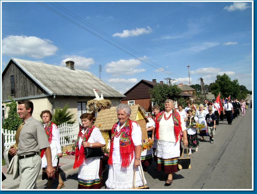 (265/441): Rok 2005 - Gminne doynki w Olesznie