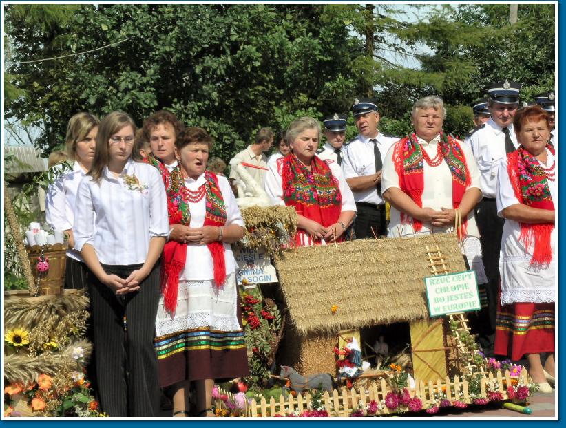 (279/441): Rok 2005 - Gminne doynki w Olesznie