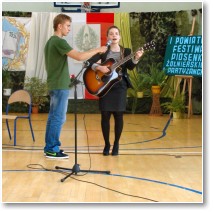 (210/642): Rok 2012 - I Powiatowy Festiwal Piosenki Żołnierskiej